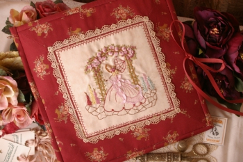 Quilt and Embroidery pattern The Gentle Seamstress Engelse versie